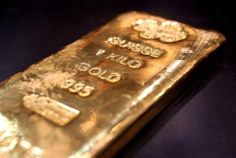 الذهب يرتفع لأعلى مستوى من 7 سنوات