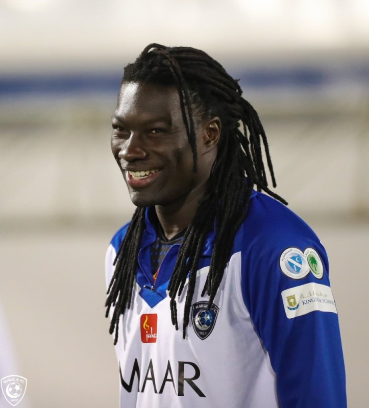 الهلال والأهلي.. كلاسيكو منتظر في الجامعة