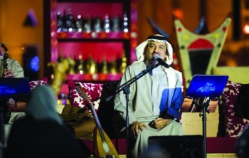 أحلام وأصيل.. «ينثران وجدانياتهما» في سمرات شتاء الرياض
