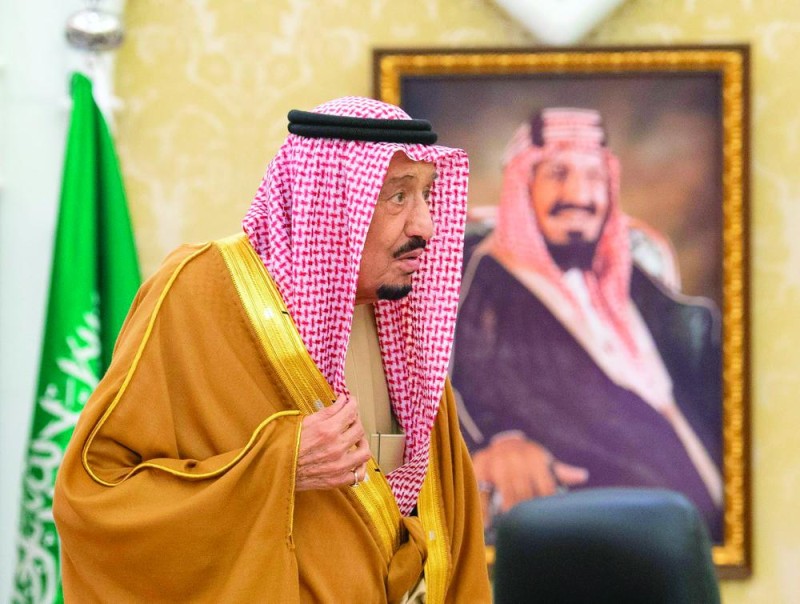 خادم الحرمين يتسلم أوراق اعتماد عدد من السفراء