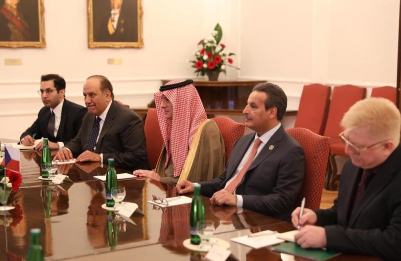 «الجبير» يبحث مع مسؤولين تشيكيين العلاقات الثنائية