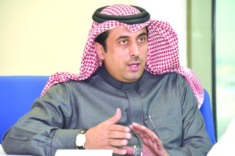 «أندية الأحياء» تقاوم عزوف الشراكات المجتمعية