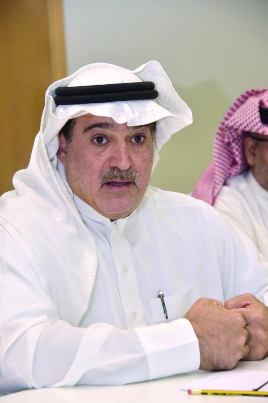 «أندية الأحياء» تقاوم عزوف الشراكات المجتمعية