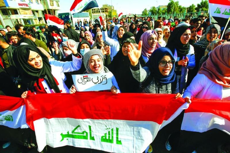 هبة العراق الشعبية مستمرة.. واغتيال النشطاء يتواصل