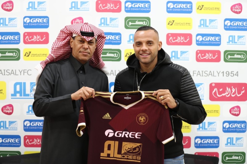 برازيلي يعزز صفوف الفيصلي