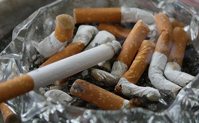 أصحاب الدخل المنخفض أكثر تدخينا في اليابان
