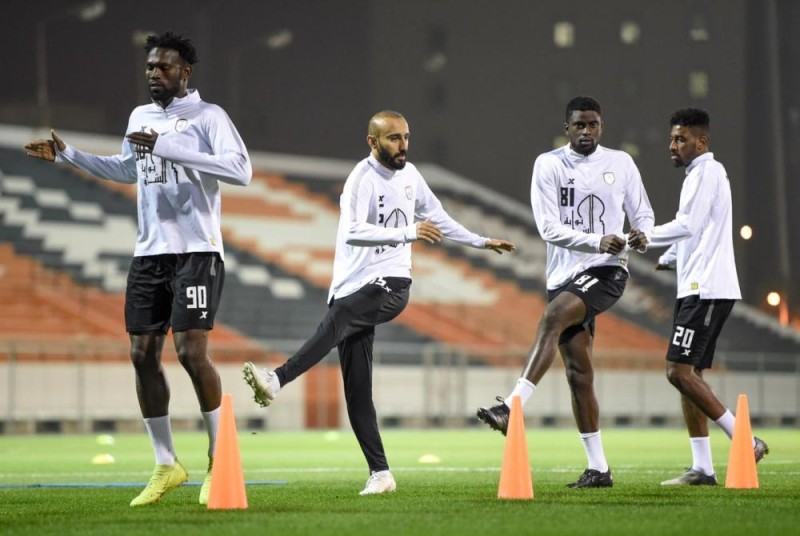 الشباب يستأنف تدريباته ..المفرج يواصل برنامجه العلاجي