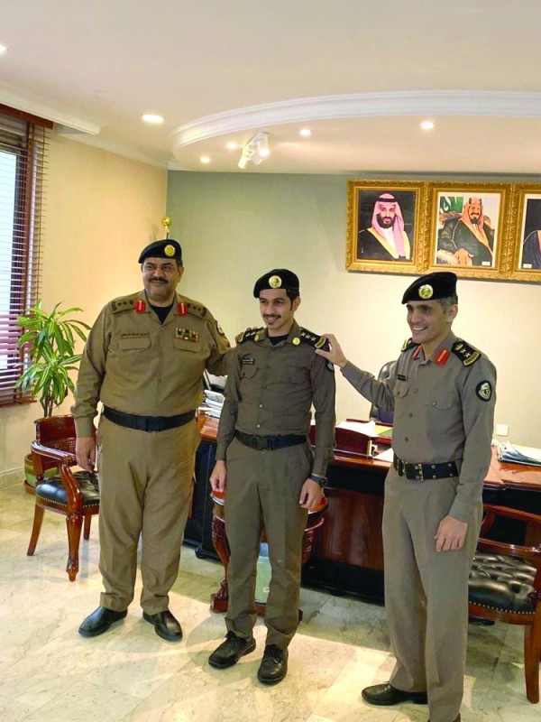 الدوسري إلى رتبة «نقيب»