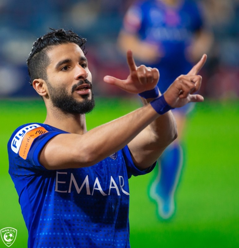 الشهري ينقذ الهلال من كمين الاتفاق