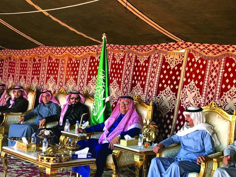 محافظ حفر الباطن يزور «نقرة الصيد»
