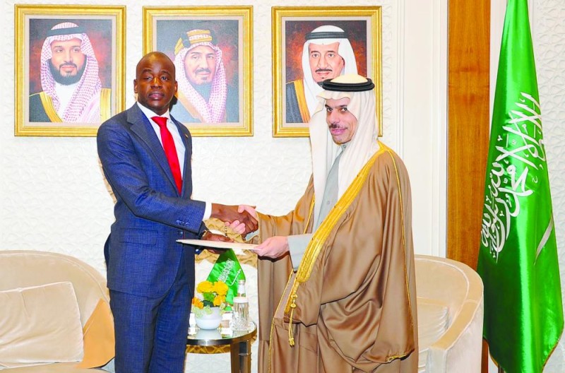 بحث العلاقات السعودية مع غينيا بيساو