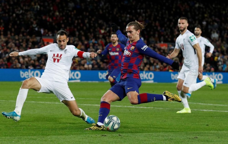 برشلونة يثأر من غرناطة بهدف ميسي