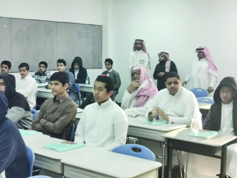 اللغة الصينية تصل إلى مدارس الشرقية