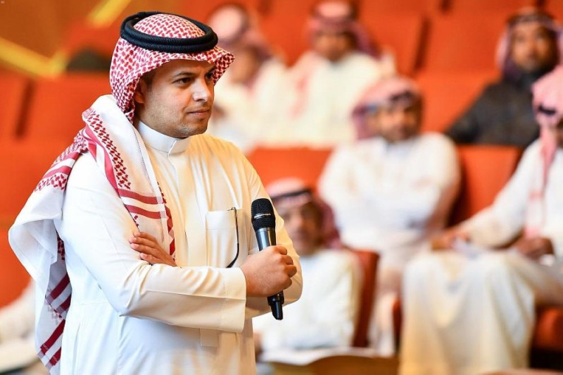 «الإعلام» تستعرض مبادراتها ضمن رؤية 2030