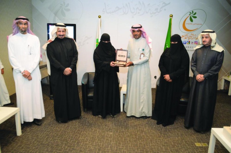 4 وحدات سكنية لمستفيدي «البر»