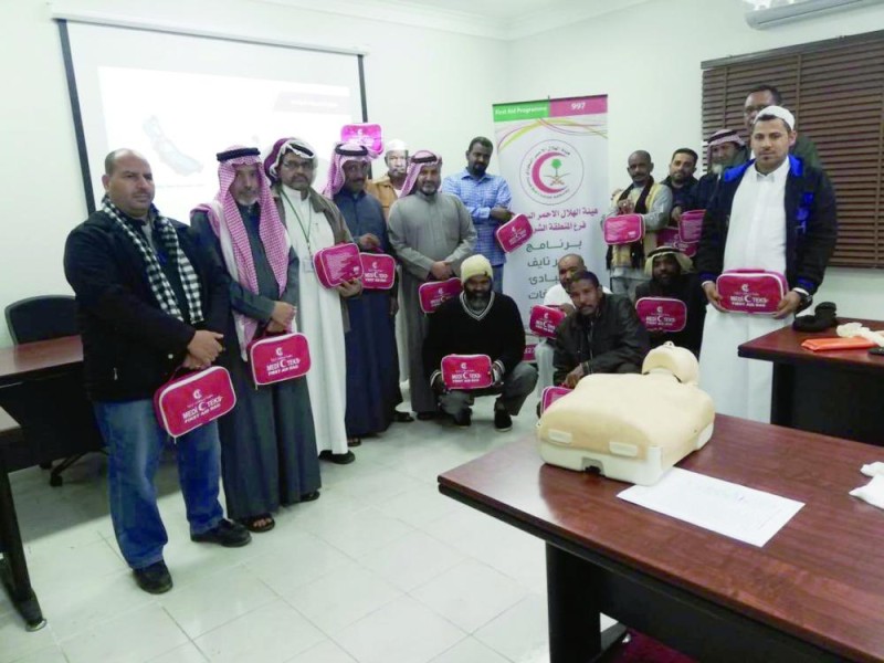تدريب سائقي الحافلات المدرسية على الإسعافات الأولية