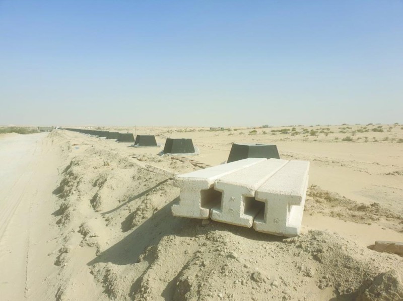 تسوير المقبرة الجديدة شرق العيون