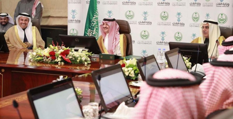أمير الشرقية يرعى توسعة مطار حفر الباطن