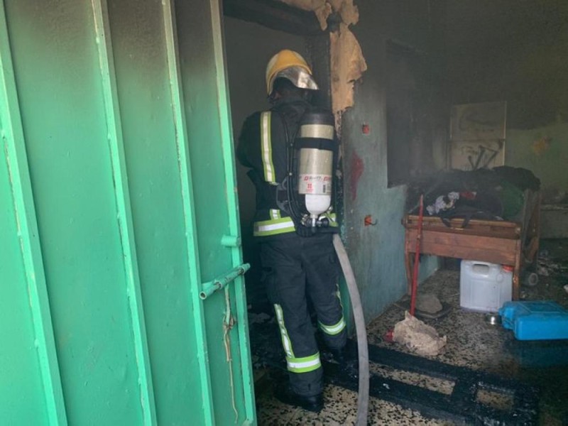 السيطرة على حريق فى منزل شعبي بجازان