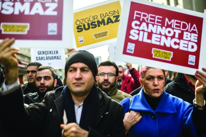 3 طرق يستخدمها أردوغان لتعتيم الحقائق عن الأتراك