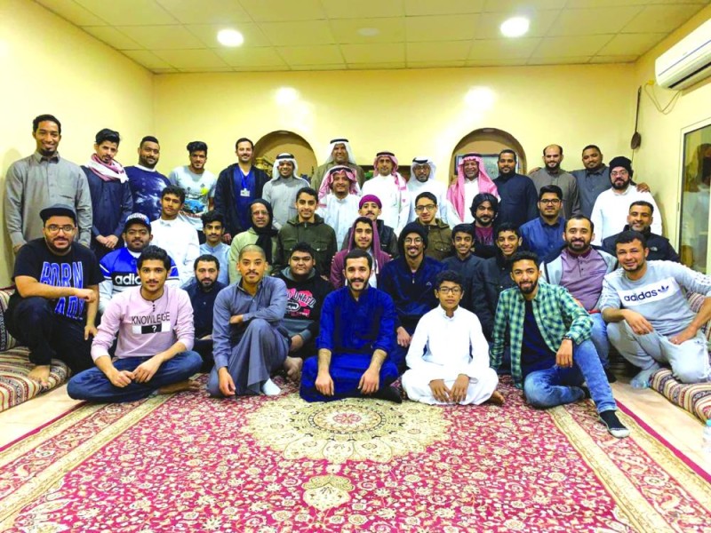 برنامج «تواصل وترجمة» مع الصم بالمنشآت الصحية