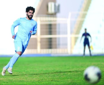 صراع الصدارة يجمع الباطن والعين