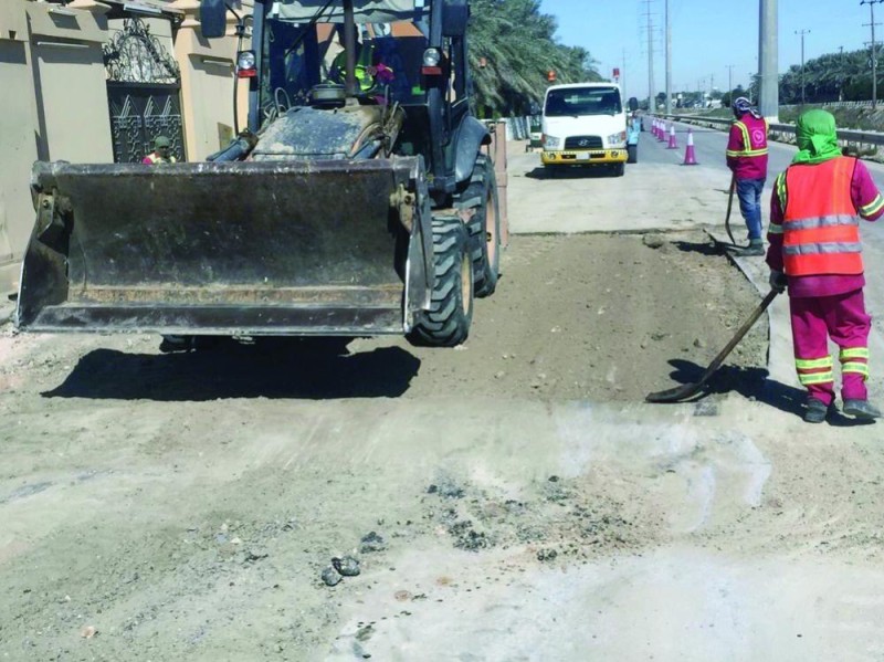 صيانة فورية لطريق «D1» الزراعي