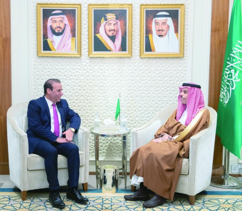 وزير الخارجية يتابع التطورات في العراق