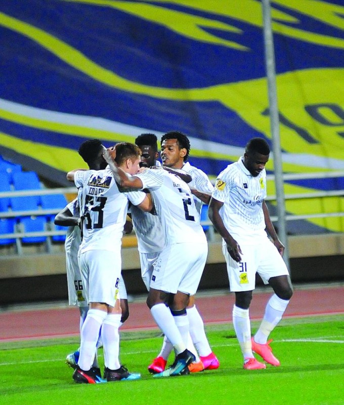 الاتحاد يستعيد ذاكرة الانتصارات بالتعاون