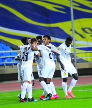 الاتحاد يستعيد ذاكرة الانتصارات بالتعاون