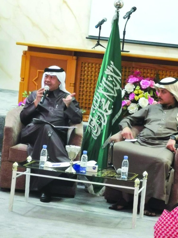 خبير يحذر من الجدل البيزنطي ويدعو للحوار البناء