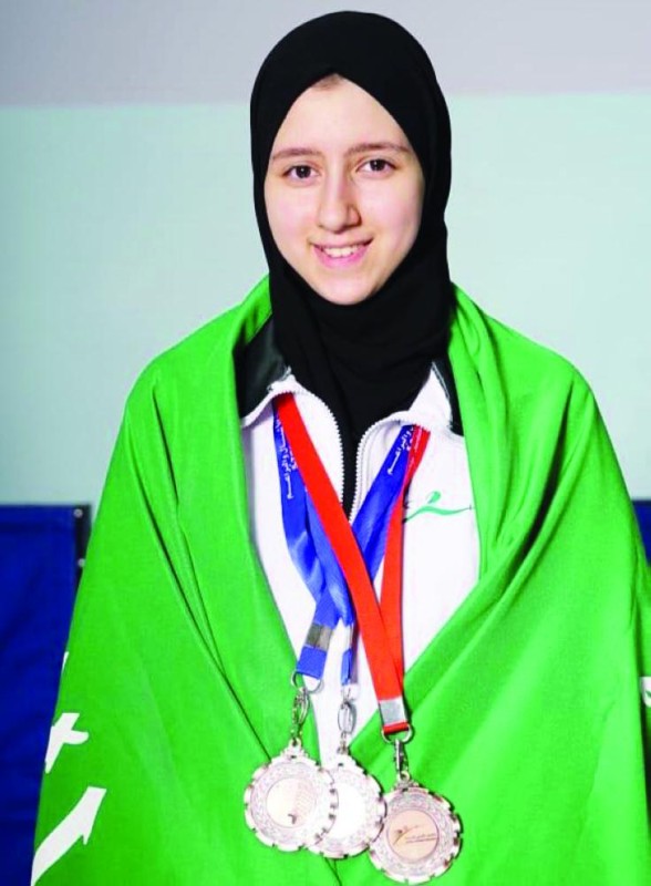 مبارزات السعودية ينقبن عن الذهب العربي