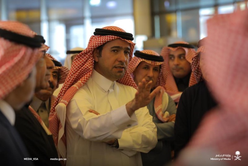وزير الإسكان: الإعلام ركيزة لكل مجتمع