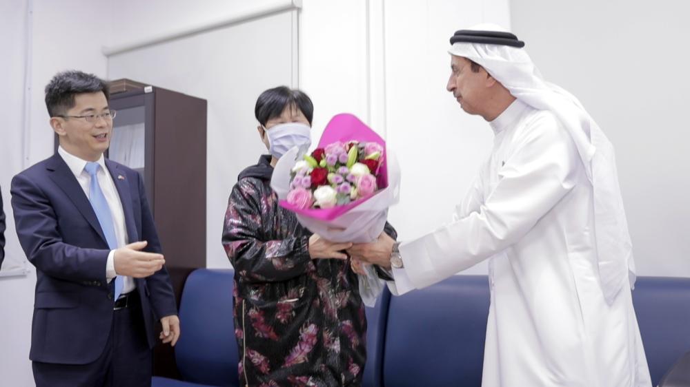 الإمارات تعلن شفاء أول حالة مصابة بكورونا 