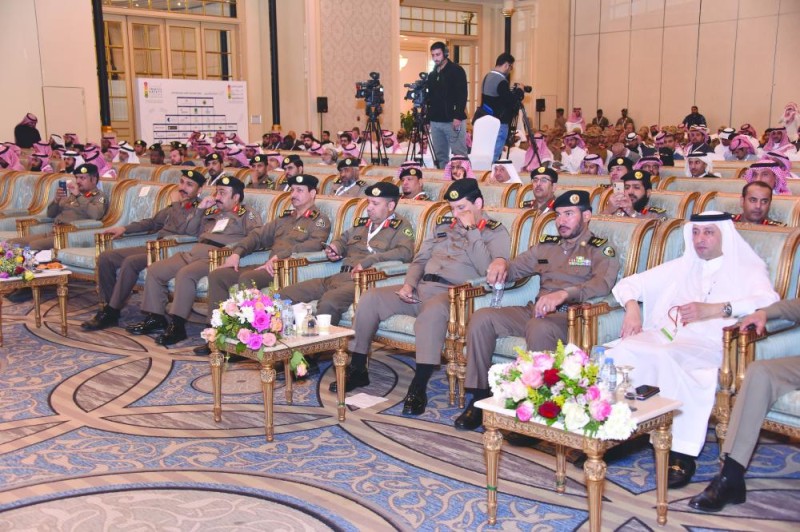 أمن الطرق: 81 مخالفة مرورية للحافلات.. يوميا