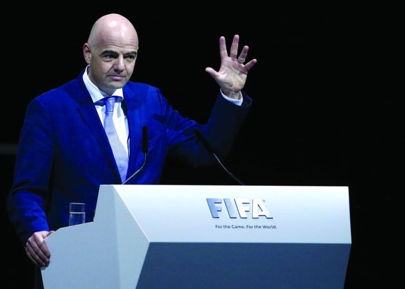 فيفا يطلق صندوقا لحماية رواتب اللاعبين