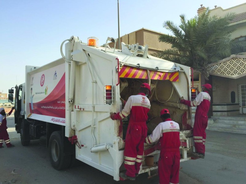 إحلال تدريجي لمشاريع النظافة الجديدة بالهفوف والمبرز