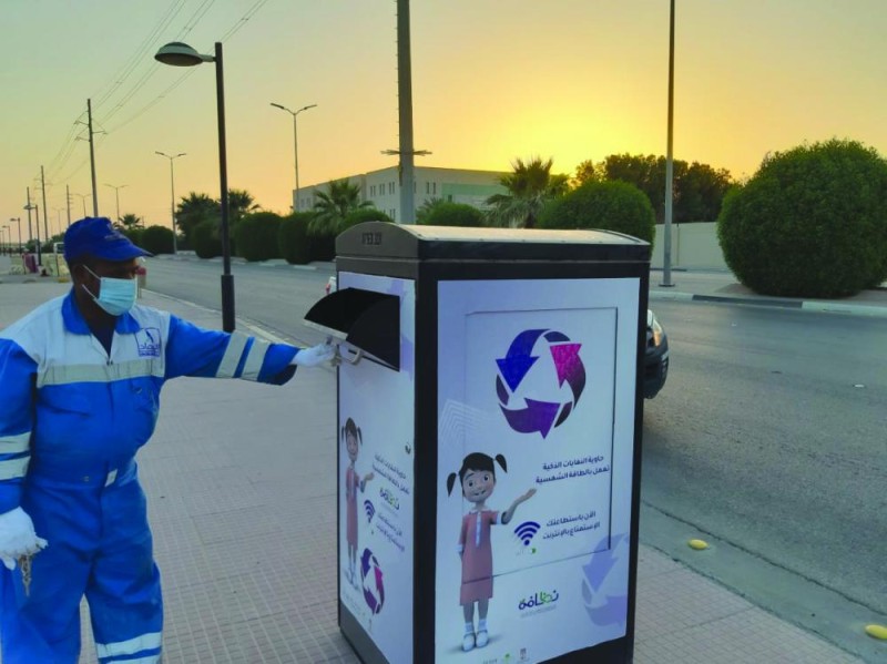 إحلال تدريجي لمشاريع النظافة الجديدة بالهفوف والمبرز