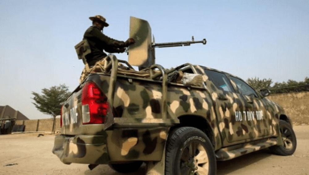 مقتل 30 شخصًا إثر هجوم مسلح في نيجيريا
