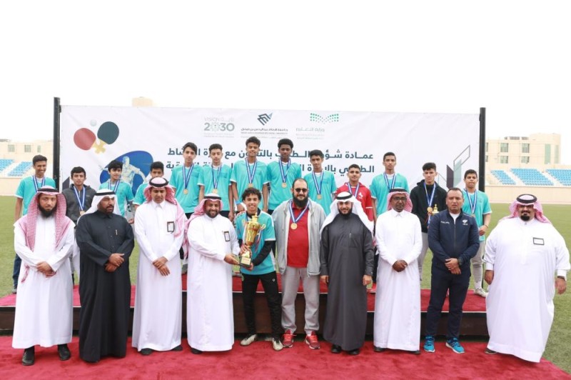 جامعة الامام تنظم بطولتي كرة القدم وتنس الطاولة