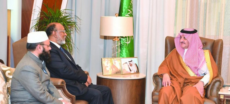أمير الشرقية يبحث مع سفير بنجلاديش الموضوعات المشتركة