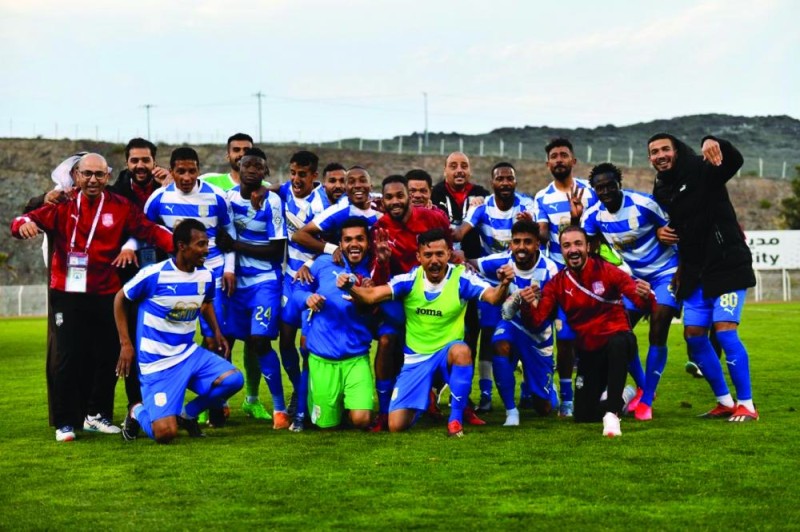 العين يستعيدالصدارة برباعية