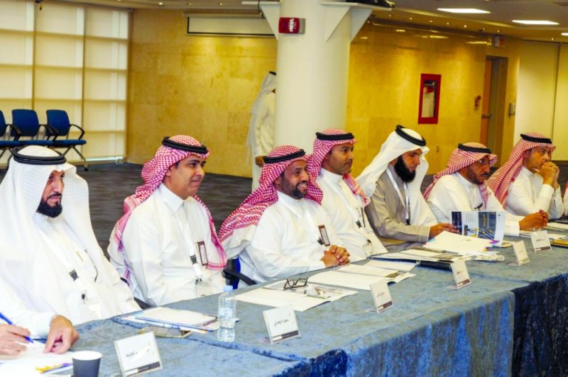 دورة «مصفوفة التحفيز» للقيادات التعليمية