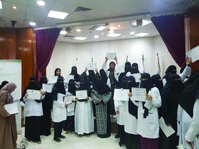 40 متدربة في «الرضاعة الطبيعية»