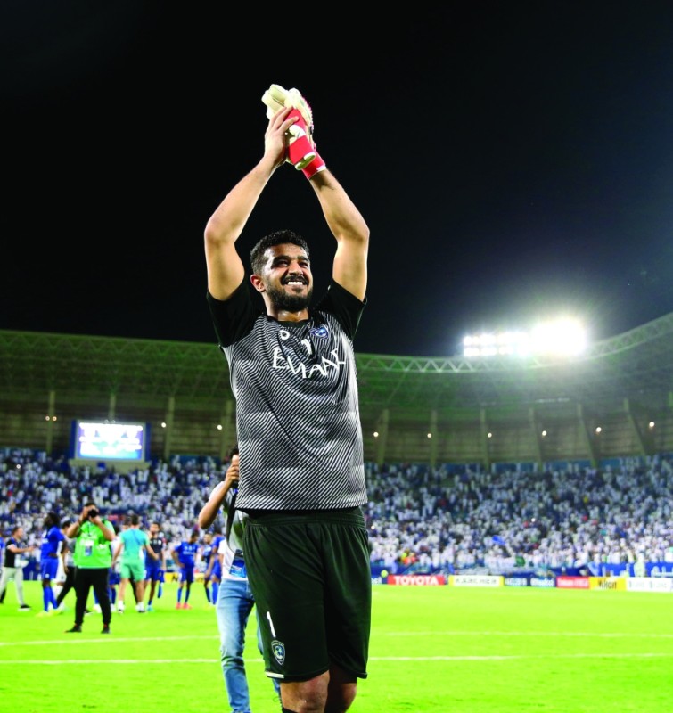 المعيوف يحمي عرين الهلال 3 سنوات قادمة