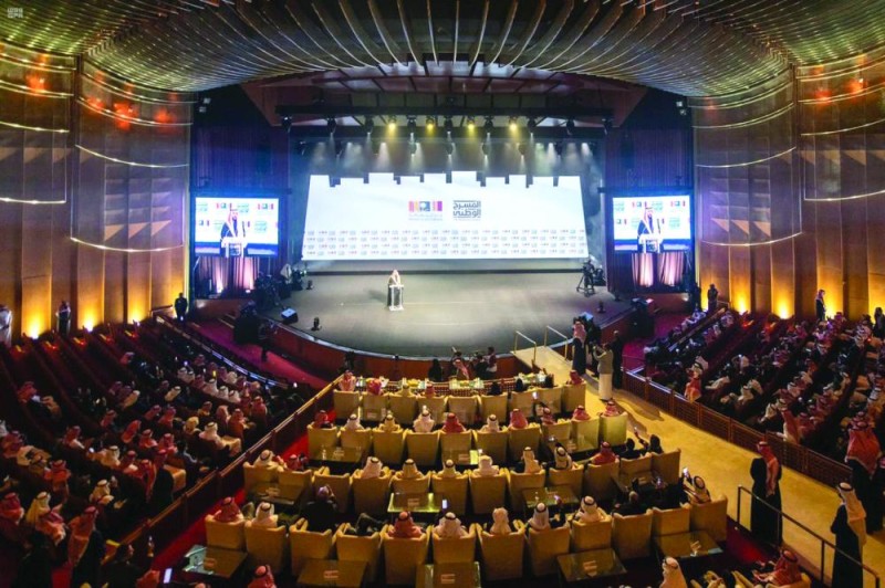 المسرحيون ينتظرون دعم الفرق وتمكين المواهب