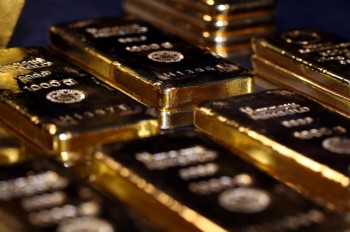 الذهب يرتفع في التعاملات الفورية 0.91%