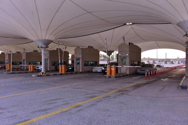 حركة طبيعية على جسر الملك فهد