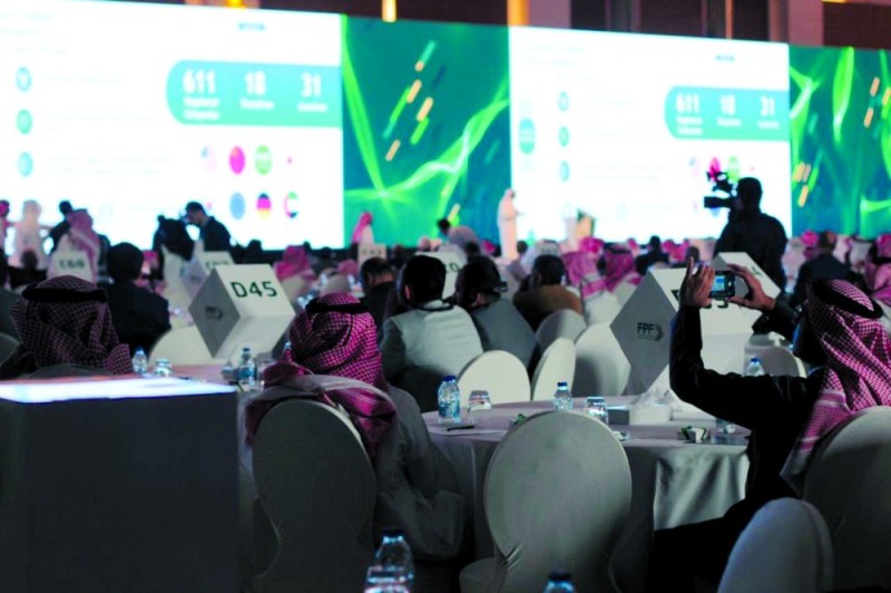 9 مذكرات تفاهم في «المشاريع المستقبلية»