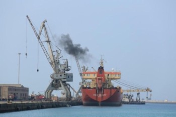 بسفينة وقود.. كوبا تتحايل على "عقوبات ترامب"